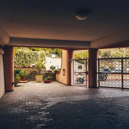115b - Mansarda Punta Sole Bordighera, Vista Mare E 5 Minuti Dalla Appartamento *