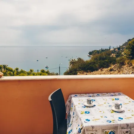 115b - Mansarda Punta Sole Bordighera, Vista Mare E 5 Minuti Dalla